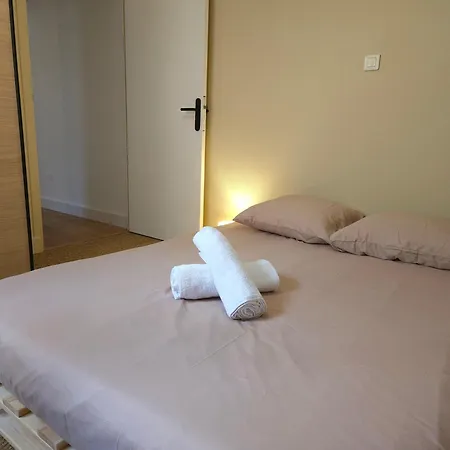 T2 Au Calme, Proche Mer, Ideal Couple Ou Teletravail 아파트